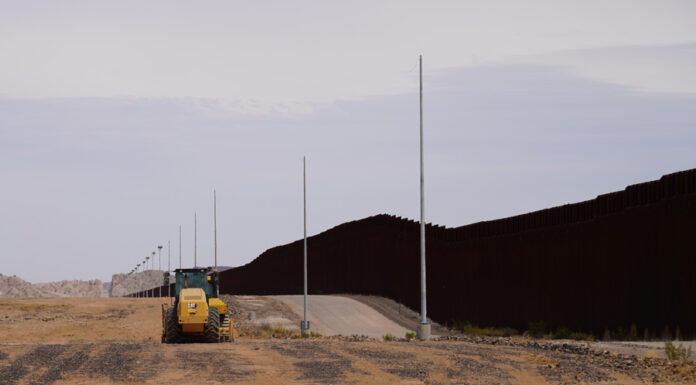 muro fronterizo.