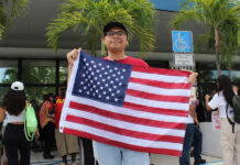 Daniel Mendoza, estadounidense nieto de mexicanos y activista de los Socialistas Democráticos de América