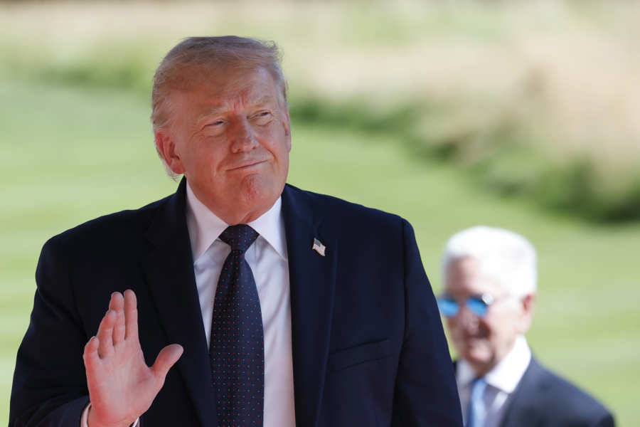 El Supremo de EEUU permite a Trump frenar solicitantes de asilo en la frontera con México Trump