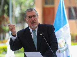 Presidente de Guatemala resalta nueva relación de la Fiscalía con EEUU al "más alto nivel"