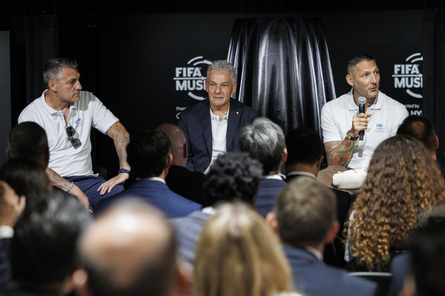 La FIFA y Hyundai llevan la historia de los Mundiales al Rockefeller Center de Nueva York La FIFA y Hyundai llevan la historia de los Mundiales al Rockefeller Center de Nueva York