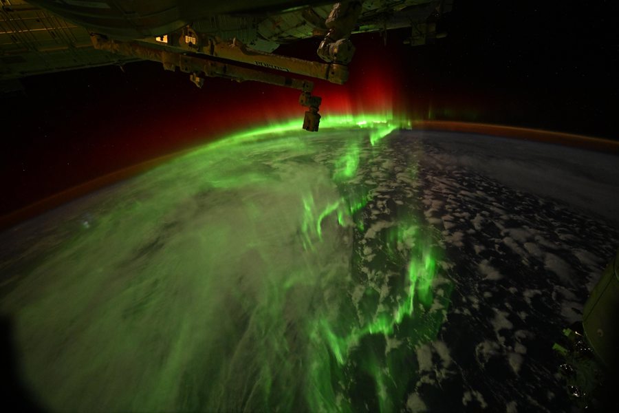 Astronautas de la NASA publican imágenes de auroras australes desde la estación espacial Astronautas de la NASA publican imágenes de auroras australes desde la estación espacial