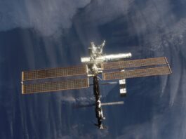 NASA prepara a la tripulación de la EEI para una posible evacuación ante una fuga de aire