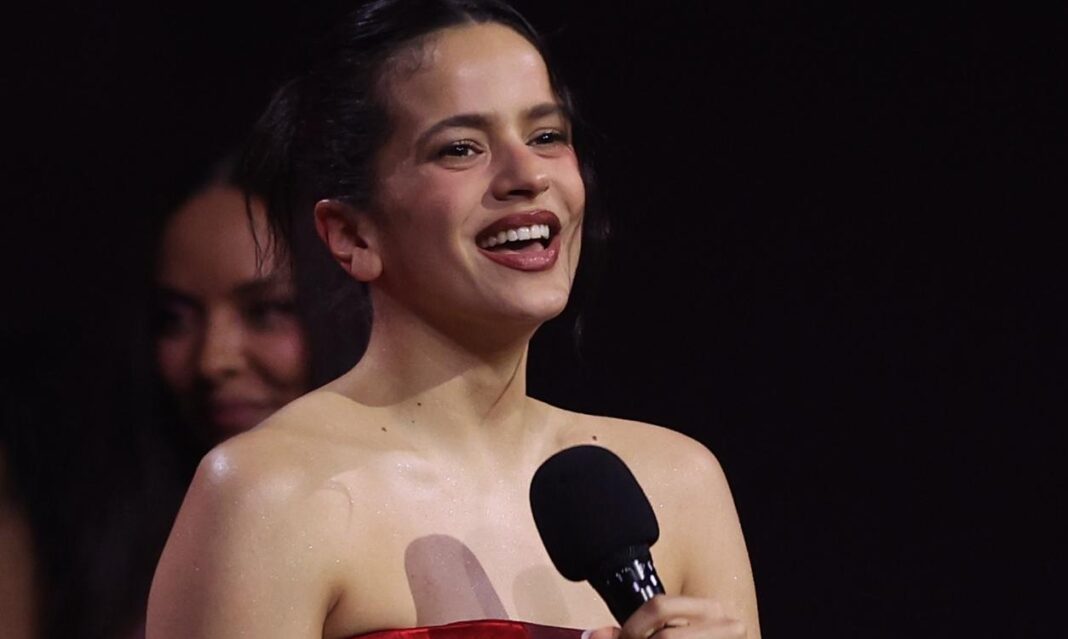 Rosalía aplaza sus conciertos en Miami y Orlando por una emergencia familiar