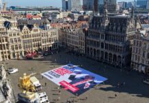 ONGs y colectivos protestan contra la celebración del 250 aniversario de EE.UU. en Bruselas Greenpeace protests US independence celebration in Brussels