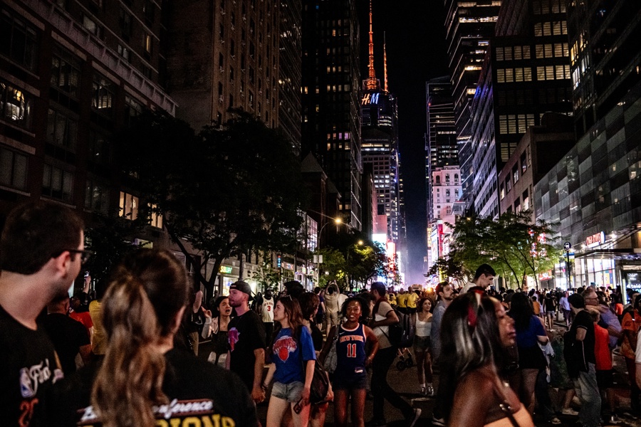 Fans watch Knicks vs Spurs NBA finals game in New York City