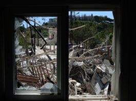 La Guardia Revolucionaria anuncia un "castigo duro" a EE.UU. por los últimos ataques A un kilómetro del Ejército israelí, un pueblo libanés reconstruye su rutina aún con miedo