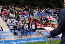 Acto de bienvenida a los alumnos internacionales de la Universidad Católica San Antonio de Murcia (UCAM) del primer semestre del curso 2025-2026, celebrado en el Estadio La Condomina de Murcia. EFE/UCAM/CEDIDA/CRÉDITO OBLIGATORIO