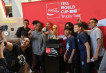 Más de 21.000 jóvenes latinos se capacitan para la industria deportiva con el Mundial 2026 Más de 21.000 jóvenes latinos se capacitan para la industria deportiva con el Mundial 2026