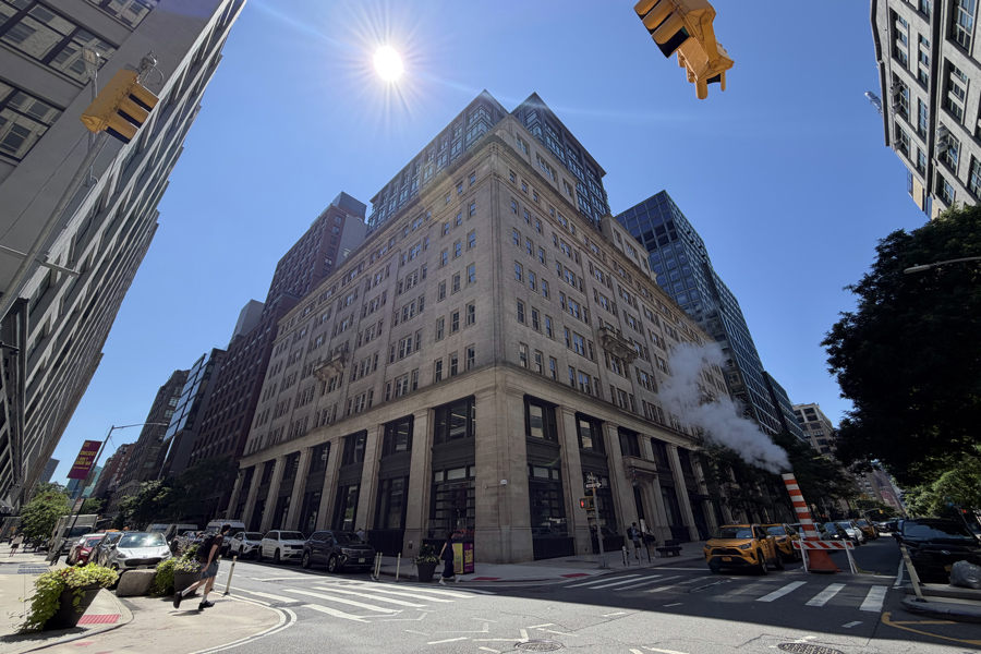 Anthropic alquila un edificio de 16 plantas en Nueva York y duplicará su plantilla en 2026 Anthropic alquila un edificio de 16 plantas en Nueva York y duplicará su plantilla en 2026