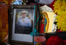 Homenaje al migrante mexicano fallecido en Texas