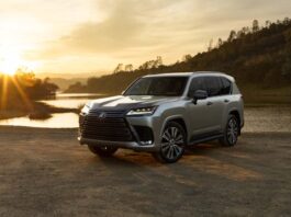 2026_Lexus_LX_700h_Luxury_AtomicSilver_001-1500x998