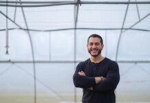 Abdul El-Sayed, el médico progresista que busca llevar su agenda al Senado El-Sayed promete plantar cara a Trump tras victoria en primarias demócratas al Senado