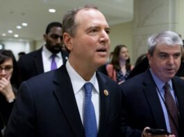 Un operativo de ICE en un bufete de inmigración de California desata críticas de senador Adam Schiff