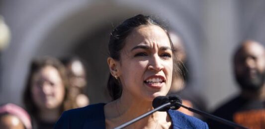 La demócrata Alexandria Ocasio-Cortez no descarta buscar la Presidencia de EE.UU. en 2028 Alexandria-Ocasio
