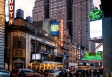 Llegará a Broadway musical "10 Things I Hate About You" con libreto de Dunhan y Huang Broadway
