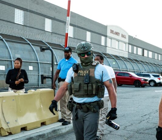 Denuncian tercera muerte de inmigrante detenido en centro de ICE en Nueva Jersey