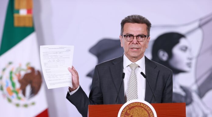 El comisionado federal para la Protección contra Riesgos Sanitarios, Víctor Hugo Borja