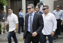 El expresidente Hernández espera “una carta de libertad” en su proceso por fraude y lavado El expresidente Hernández espera una carta de libertad en su proceso por fraude y lavado