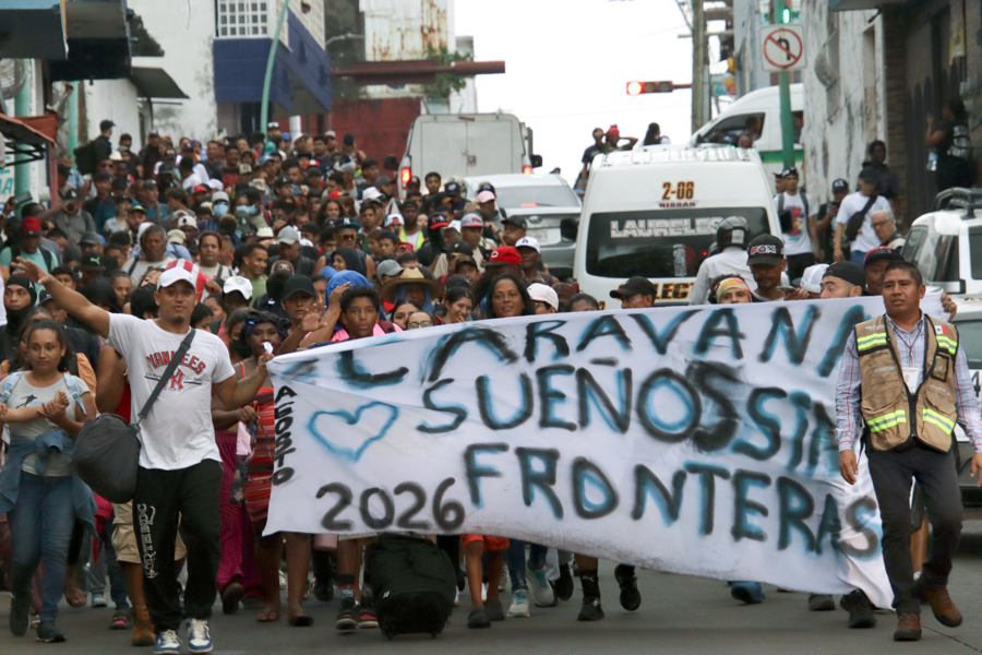 Cientos de migrantes salen en caravana desde el sur de pa&iacute;s con destino a la Ciudad de M&eacute;xico