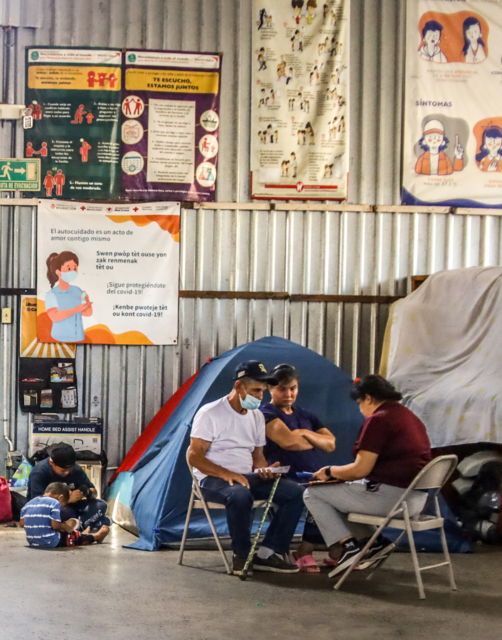 Violencia en sur de M&eacute;xico lleva a familias hasta frontera con EEUU en busca de protecci&oacute;n