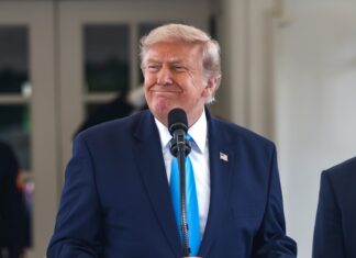 Trump anuncia la creación de una academia espacial para formar a las futuras generaciones Trump