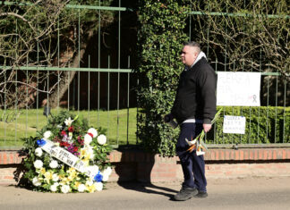 Lionel Messi y su familia despiden a su padre Jorge en cementerio privado de Rosario Lionel Messi y su familia despiden a su padre Jorge en cementerio privado de Rosario