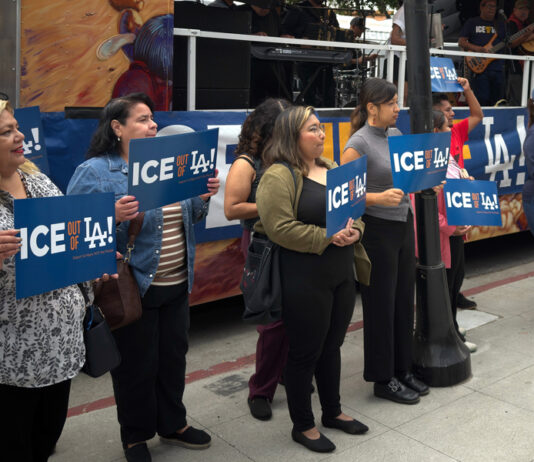 Jueza federal de Los Ángeles se dispone a limitar arrestos migratorios sin orden judicial Jueza federal de Los Ángeles se dispone a limitar arrestos migratorios sin orden judicial