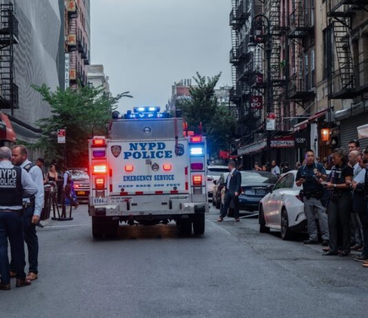 Abogado alerta de acoso contra denunciante del caso Cornell para que retire demanda civil