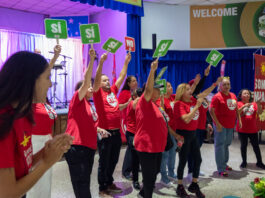 El 77% de trabajadores latinos en Miami cree que la economía e inmigración empeora en EEUU
