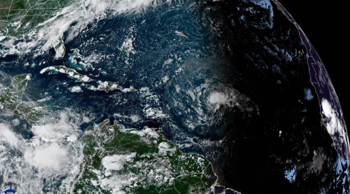 El ciclón Dolly se disipa, pero sus remanentes afectan a Puerto Rico y República Dominicana