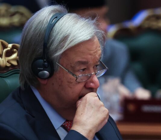 Guterres avanza "medidas adicionales" contra incidentes en escaleras ONU como el de Trump