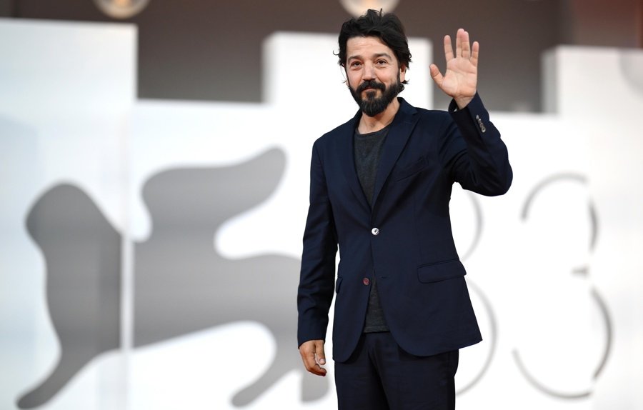 Hombre al agua - Premiere - 83rd Venice International Film Festival Diego Luna