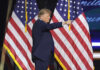 El plan de Trump para ganar las elecciones de término medio: "imaginen que votan por mí" Trump