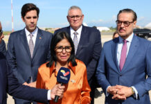 Delcy Rodríguez llega a Roma para participar en el Foro Mundial anual de la FAO