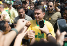 El candidato a la presidencia de Brasil por el Partido Liberal, Flávio Bolsonaro