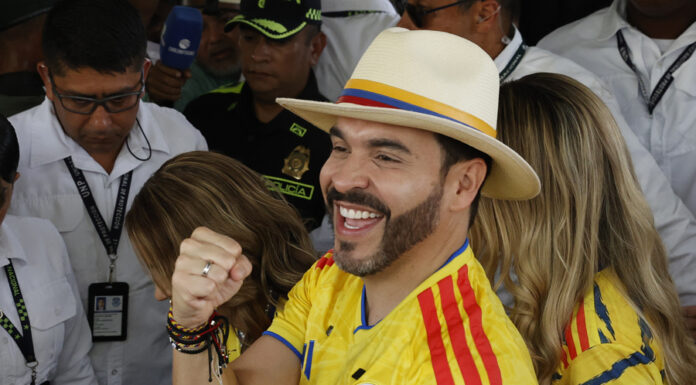 Ultraderechista De la Espriella gana la Presidencia de Colombia, según conteo preliminar