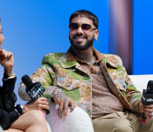 El puertorriqueño Anuel AA anuncia un disco de corridos como un "regalo" para México El puertorriqueño Anuel AA anuncia un disco de corridos como un "regalo" para México