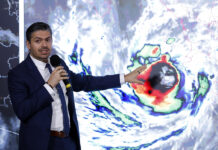 México confirma un muerto por el huracán Simón, que amenaza ahora a Nayarit y Sinaloa