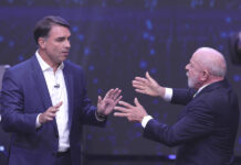 Lula y Flávio Bolsonaro chocan en debate por las sospechas de corrupción de sus entornos Lula y Flávio Bolsonaro chocan en debate por las sospechas de corrupción de sus entornos