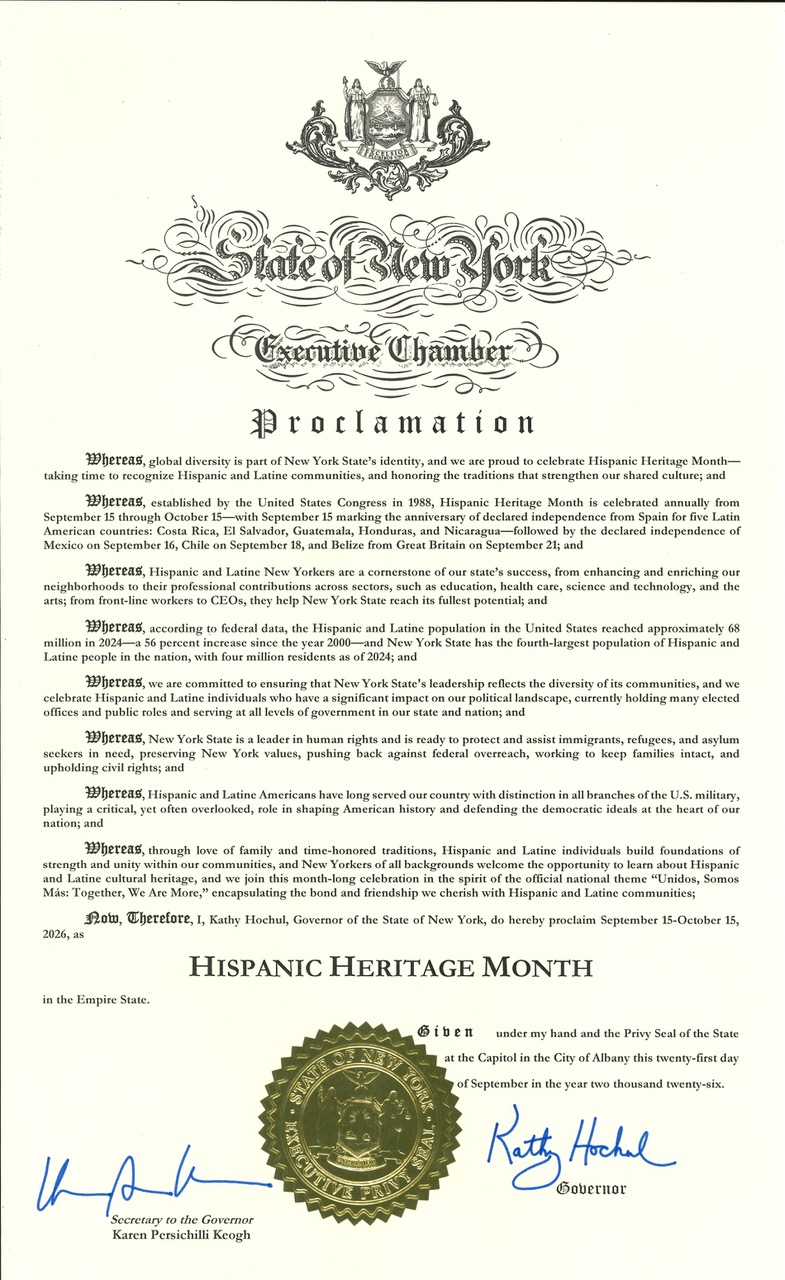 Proclamación oficial firmada por la gobernadora Kathy Hochul el 21 de septiembre de 2026,que declara del 15 de septiembre al 15 de octubre como el Mes de la Herencia Hispana en el estado de Nueva York.