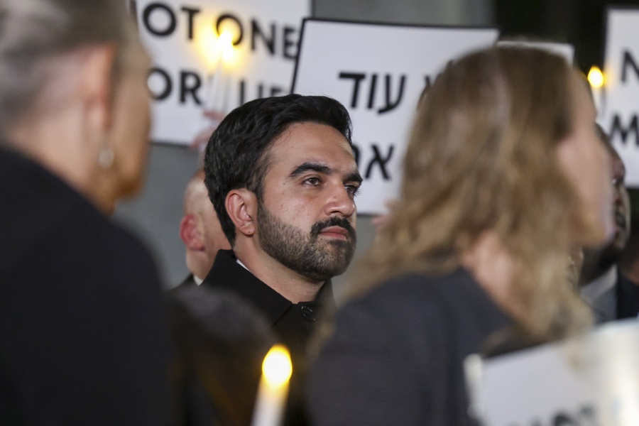 Israelis for Peace lead October 07 vigil in New York