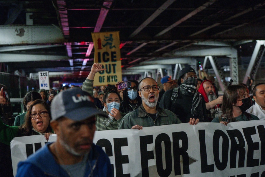 Protestan contra ICE en Nueva York en la zona donde un dominicano fue herido de bala