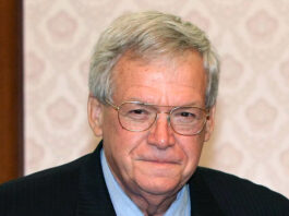 expresidente republicano de la Cámara de Representantes de Estados Unidos, Dennis Hastert,