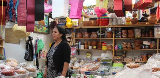 Ofensiva migratoria de Trump golpea a los negocios latinos en EE.UU.